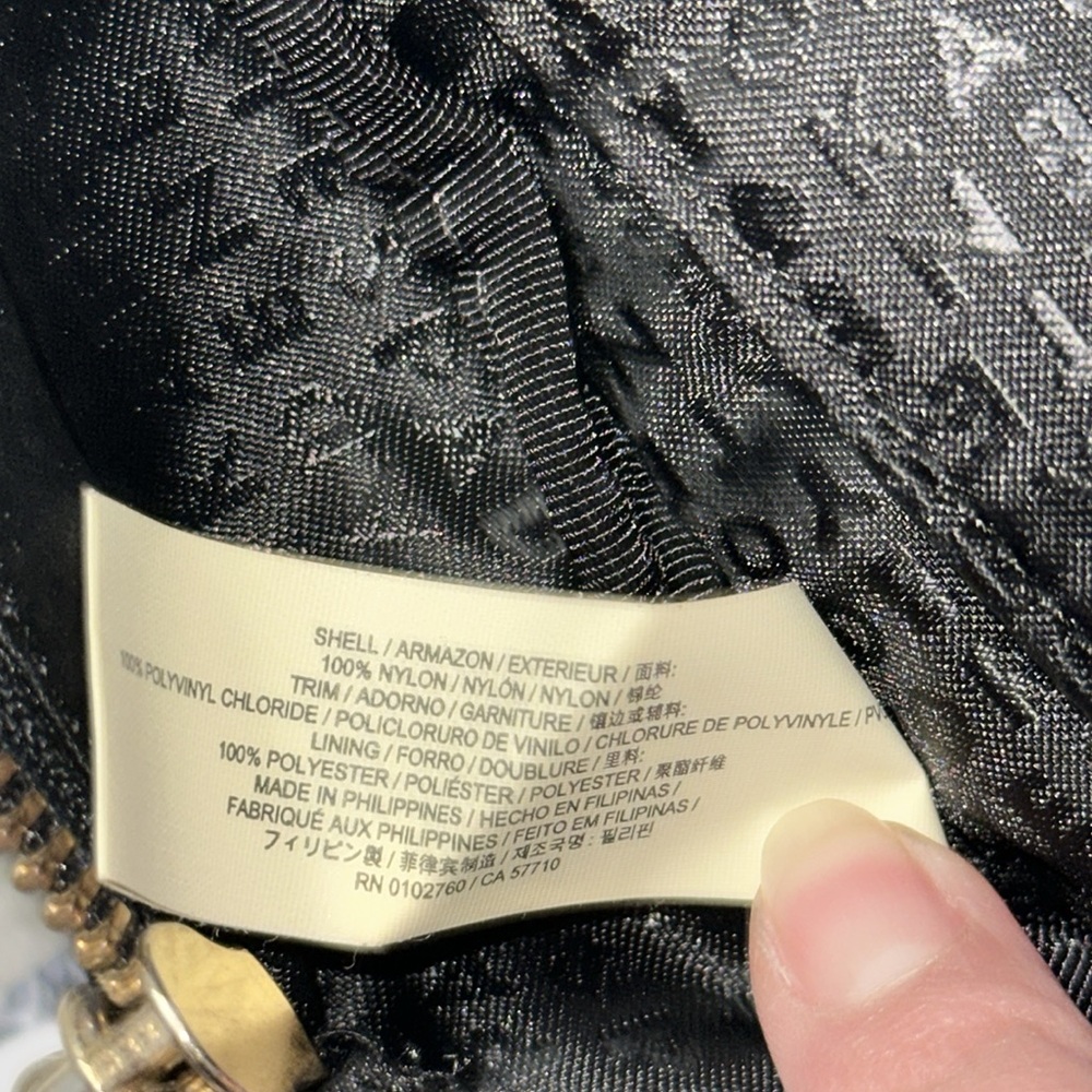 Kate Spade ♠️ New York large black backpack damaged - Picture 13 of 15